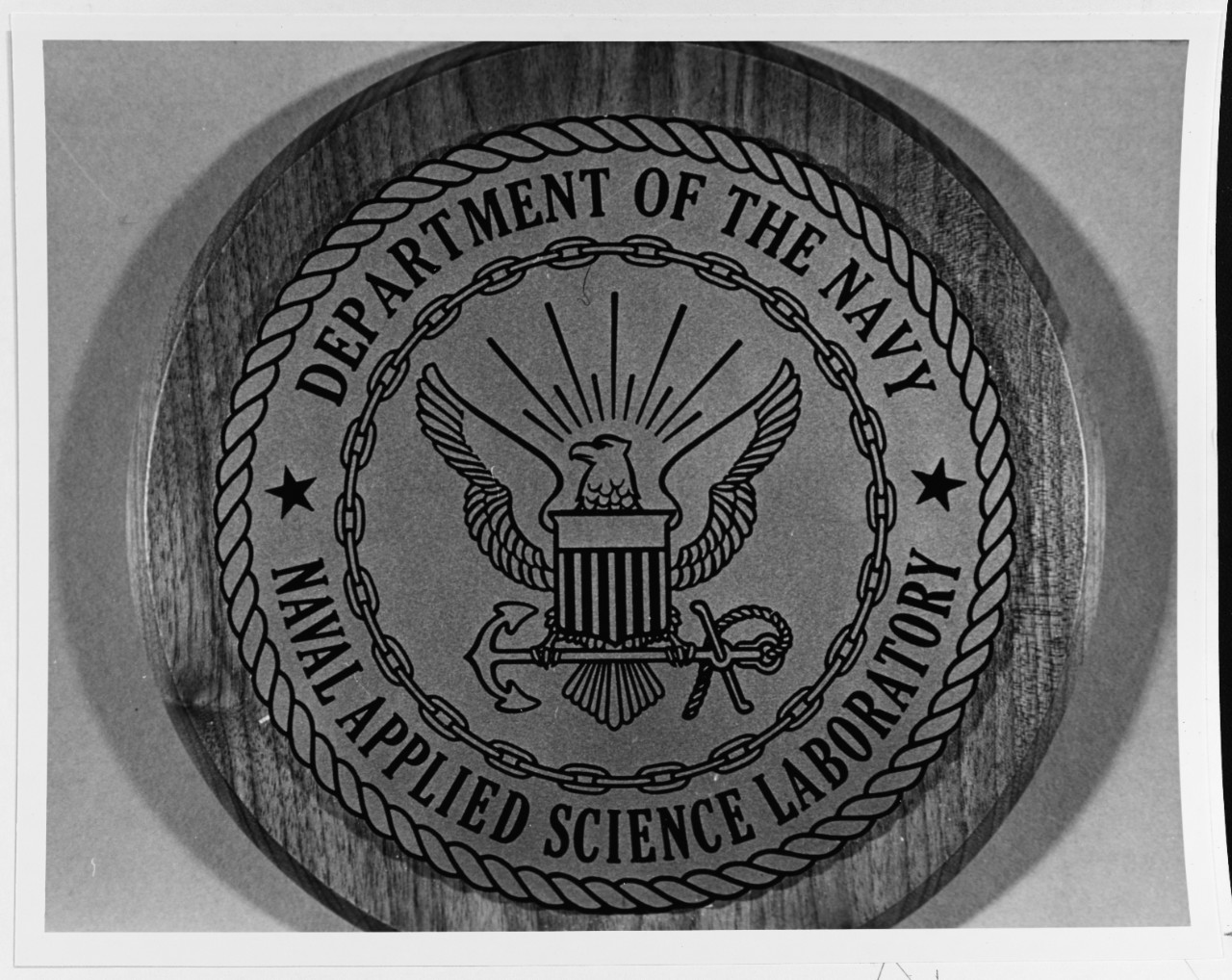 Insignia:  Naval Applied Science Laboratory