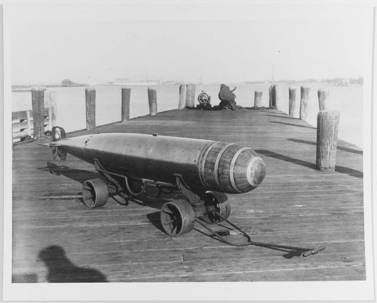 Barrel Stave Type Collapsible Exercise Torpedo Head