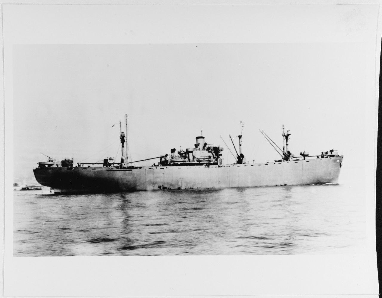 USS ALBIREO (AK-90)