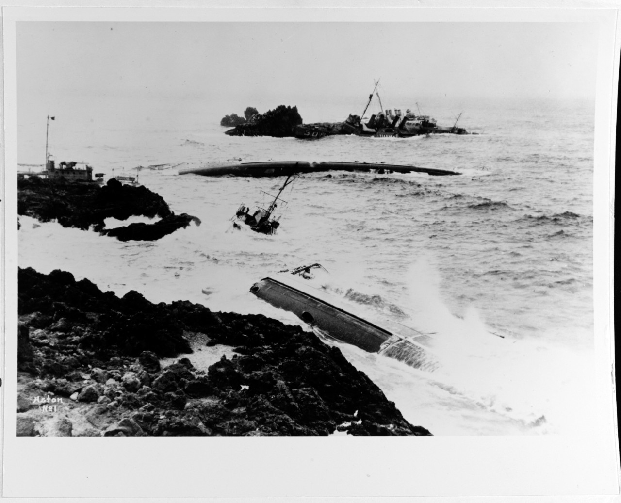 Photo #: NH 84819  Honda Point Disaster, September 1923