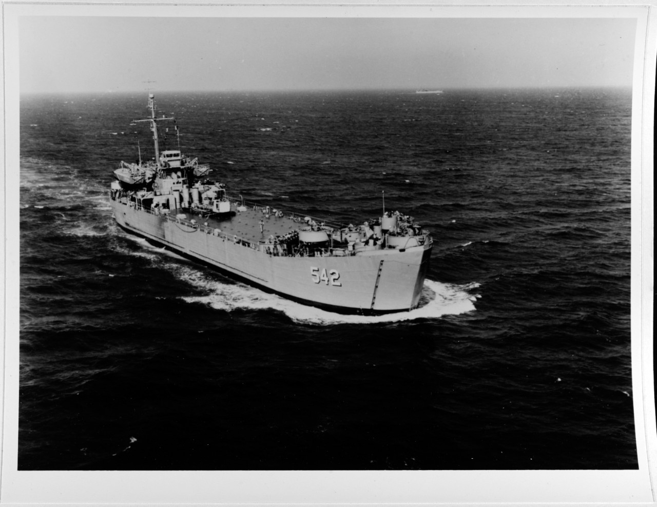 USS CHELAN COUNTY (LST-542)