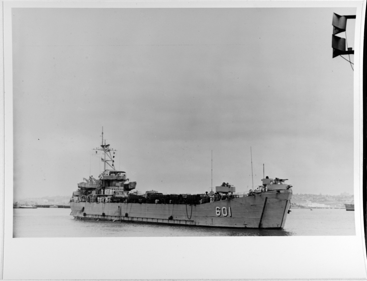 USS CLARKE COUNTY (LST-601)