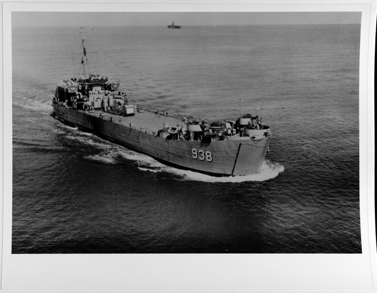 USS MARICOPA COUNTY (LST-938)