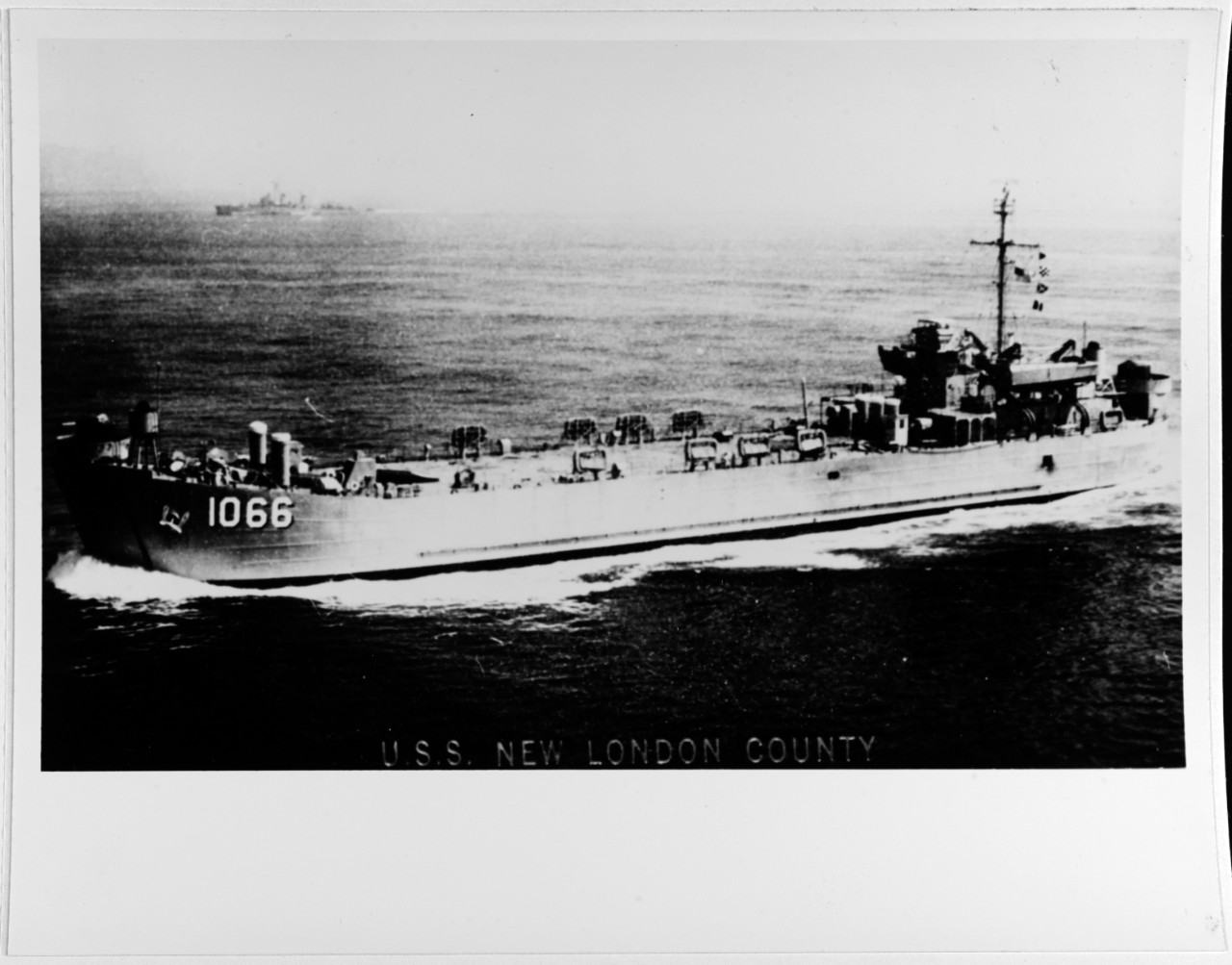 USS NEW LONDON COUNTY (LST-1066)