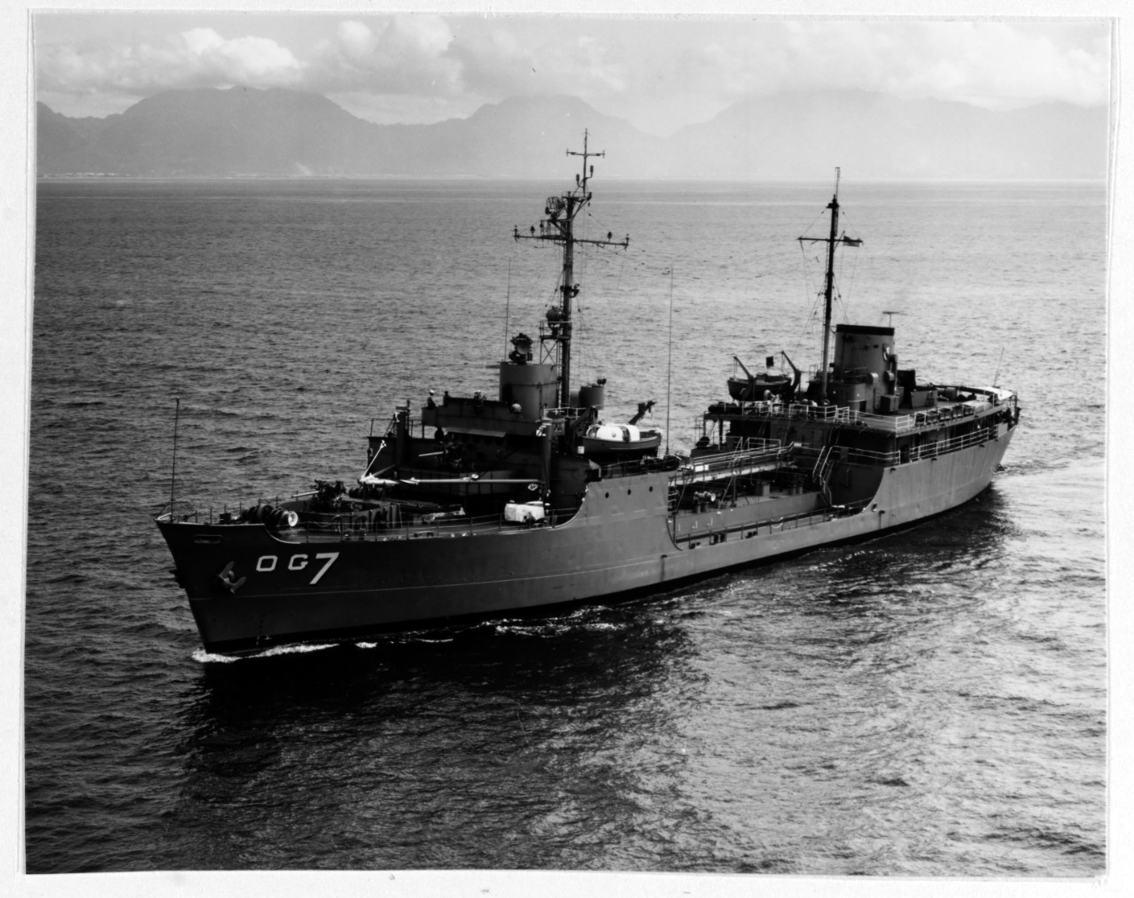 USS ELKHORN (AOG-7)
