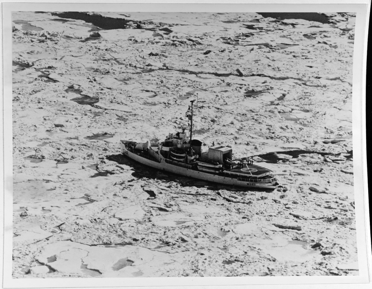 USCGC NORTHWIND (WAGB-282) 