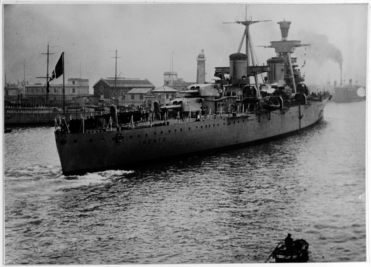 TRENTO (Italian heavy cruiser, 1926-1942)
