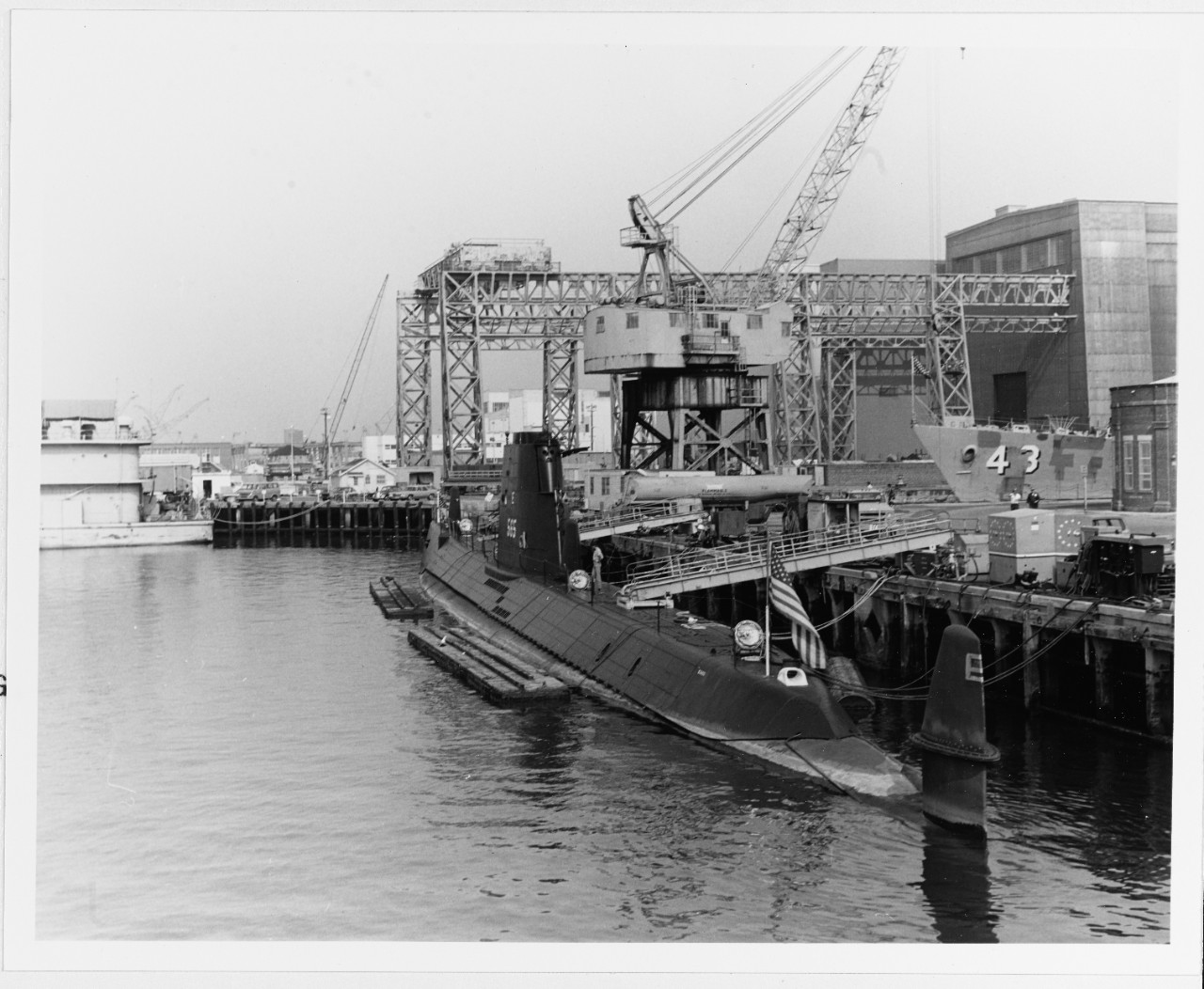 USS WAHOO (SS-565)