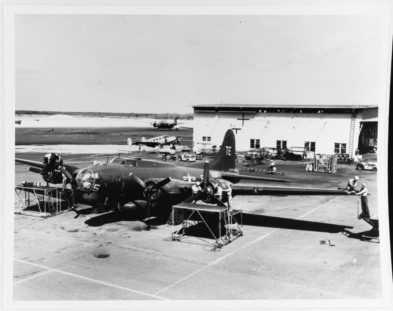 PB-1W "Flying Fortress" 