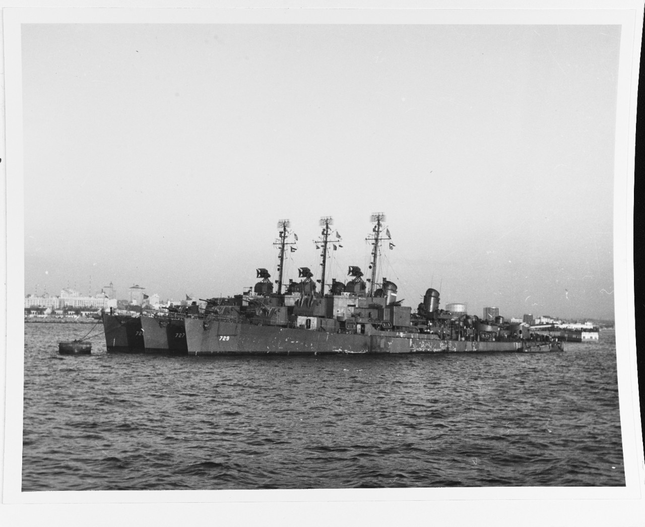 Photo #: NH 89289  USS Lyman K. Swenson (DD-729)