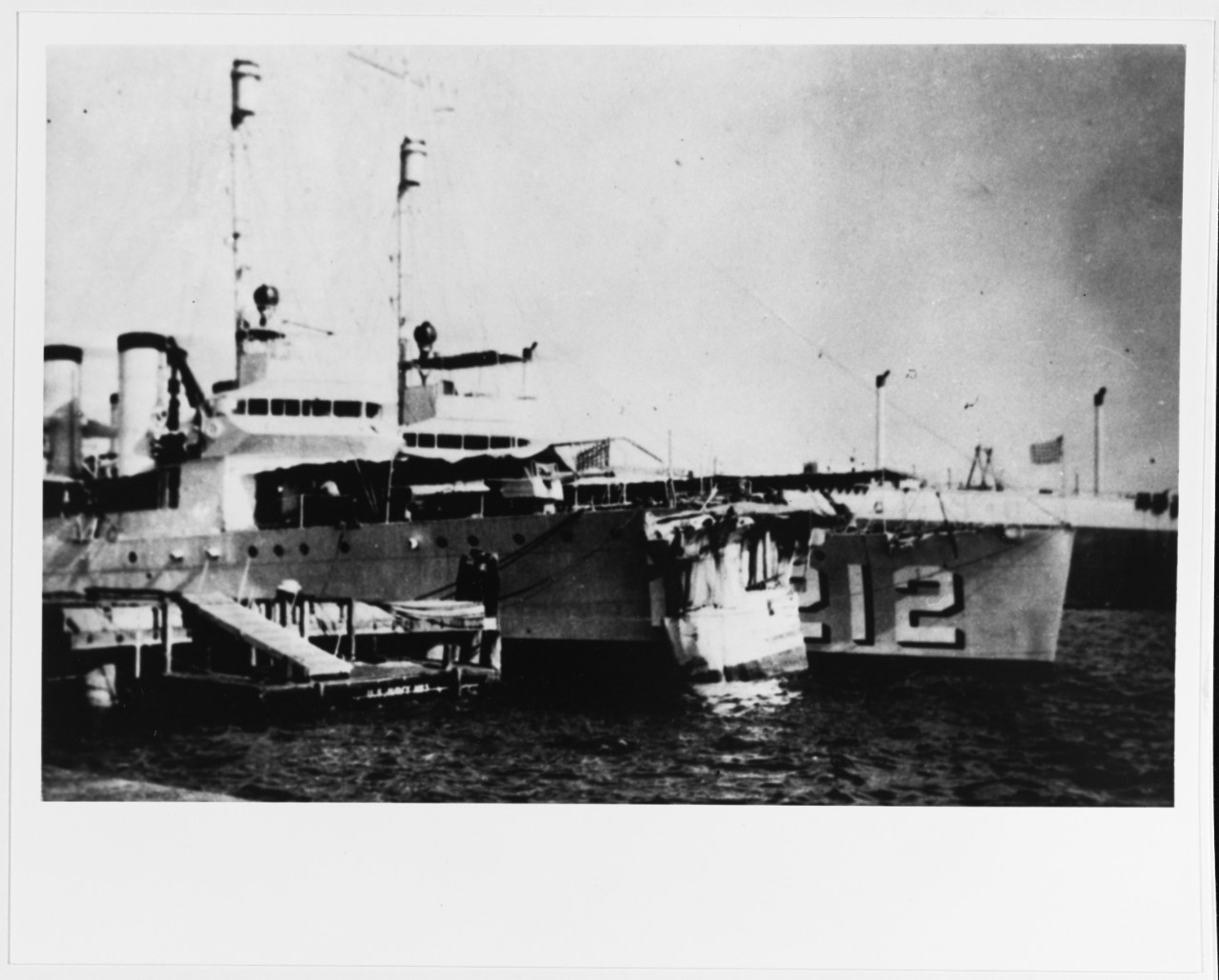 USS WHIPPLE (DD-217), with smashed bow