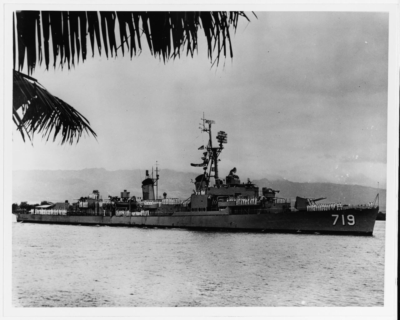 Photo #: NH 91904  USS Epperson (DDE-719)