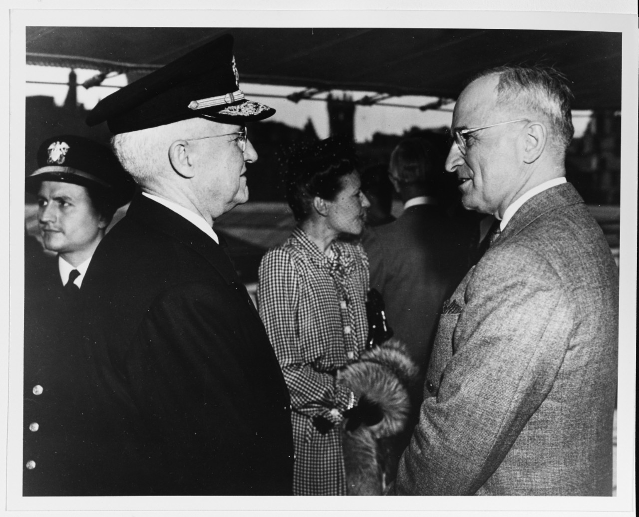 Lieutenant Williams, Admiral Harold R. Stark, USN, Mrs. Sawyer (wife of the Ambassador), President Harry S. Truman