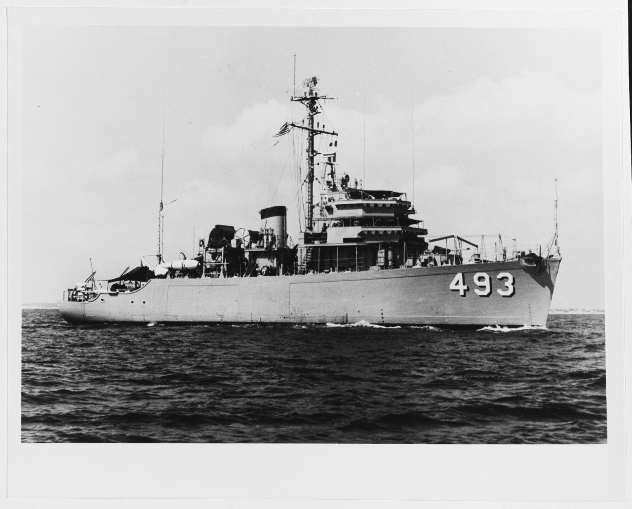 USS STALWART (MSO-493)