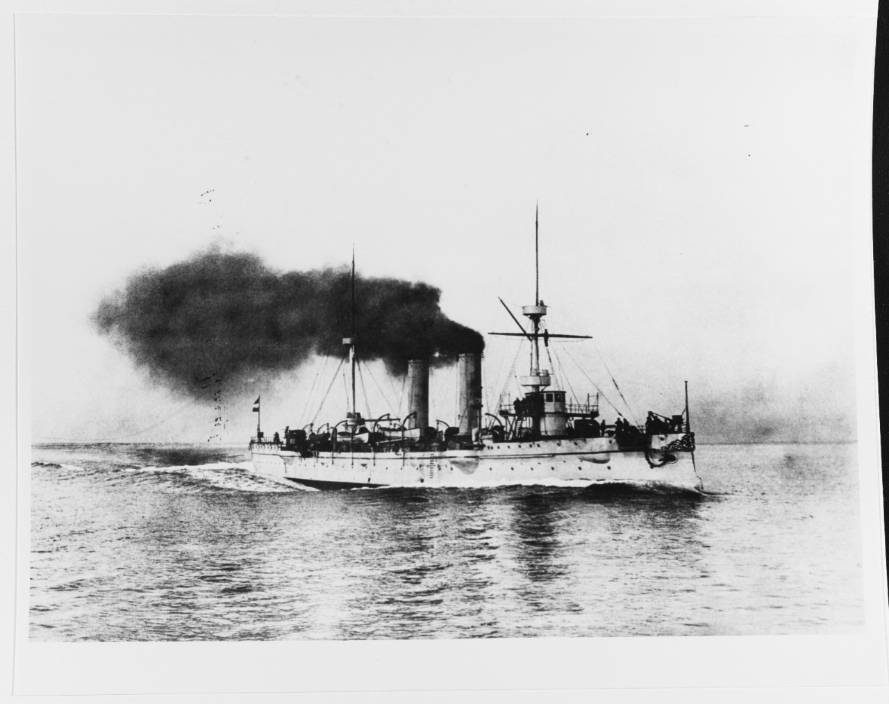 Nueve De Julio (Argentine protected cruiser, 1892-1930.)