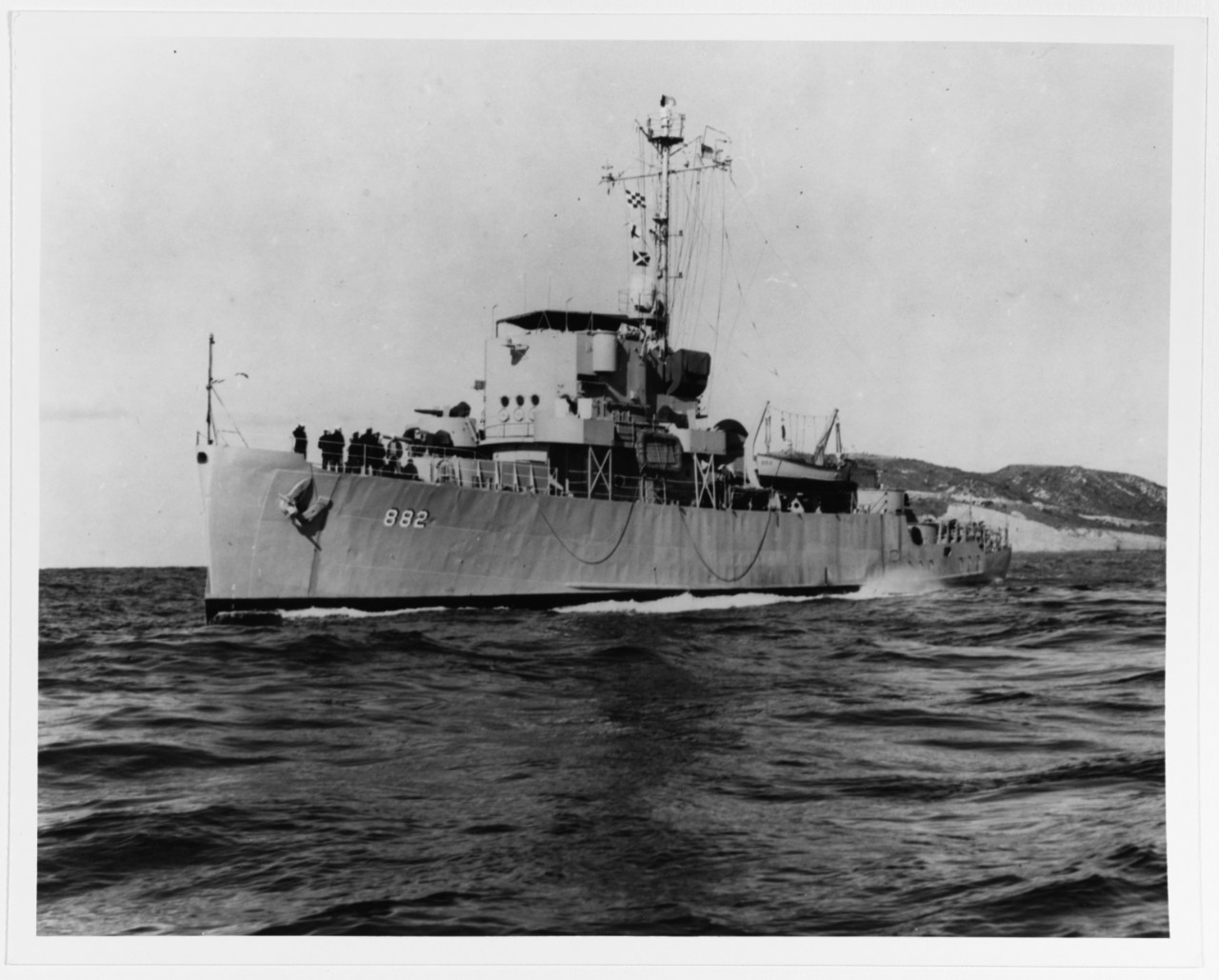 USS PCE-882