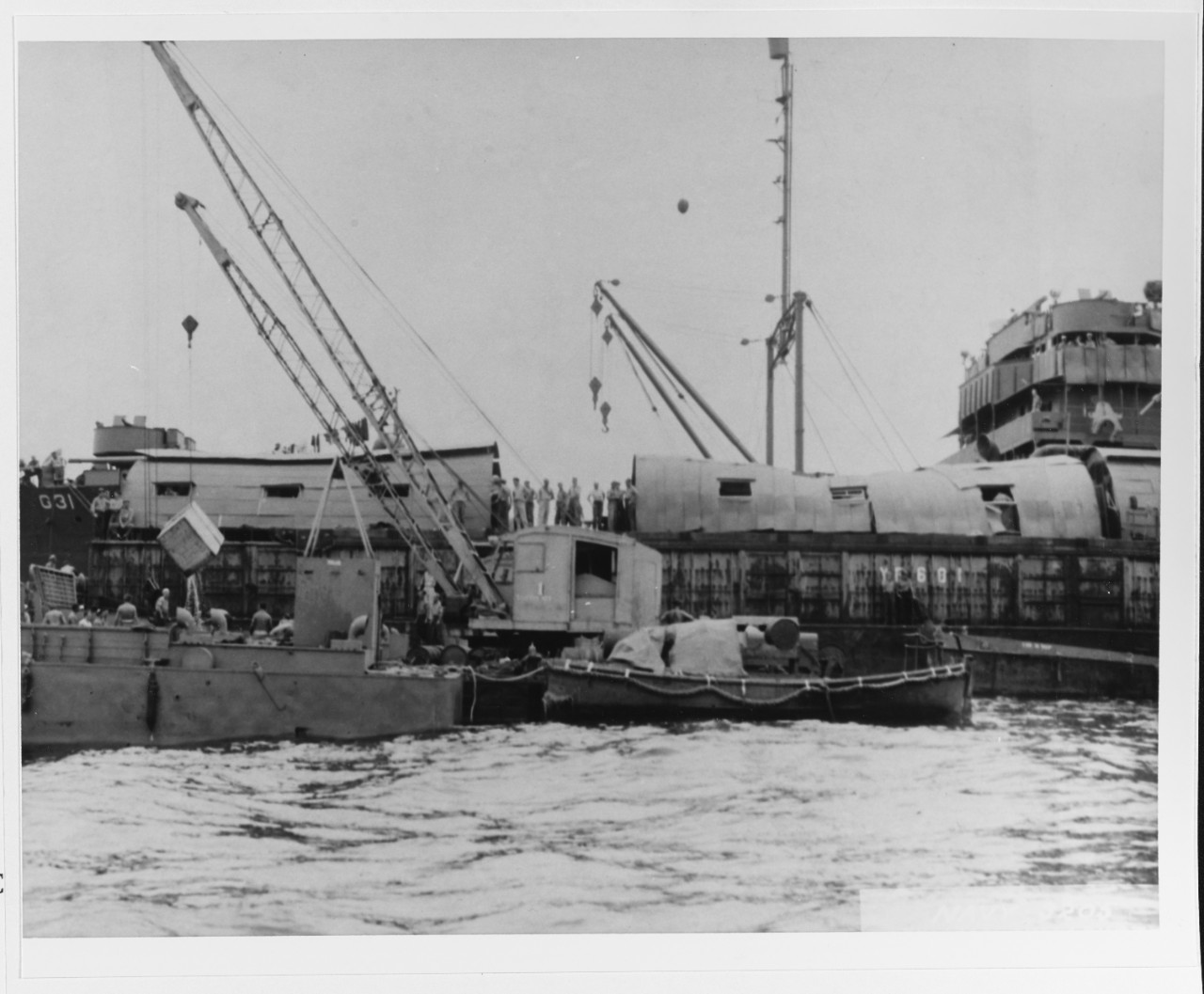Photo #: NH 95406  Explosion of USS Mount Hood (AE-11) in Seeadler Harbor, Manus, Admiralty Islands, 10 November 1944