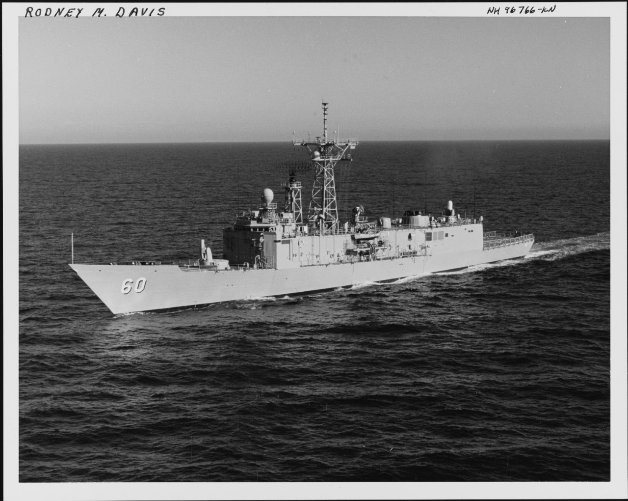 Photo #: NH 96766-KN (Color)  USS Rodney M. Davis (FFG-60)
