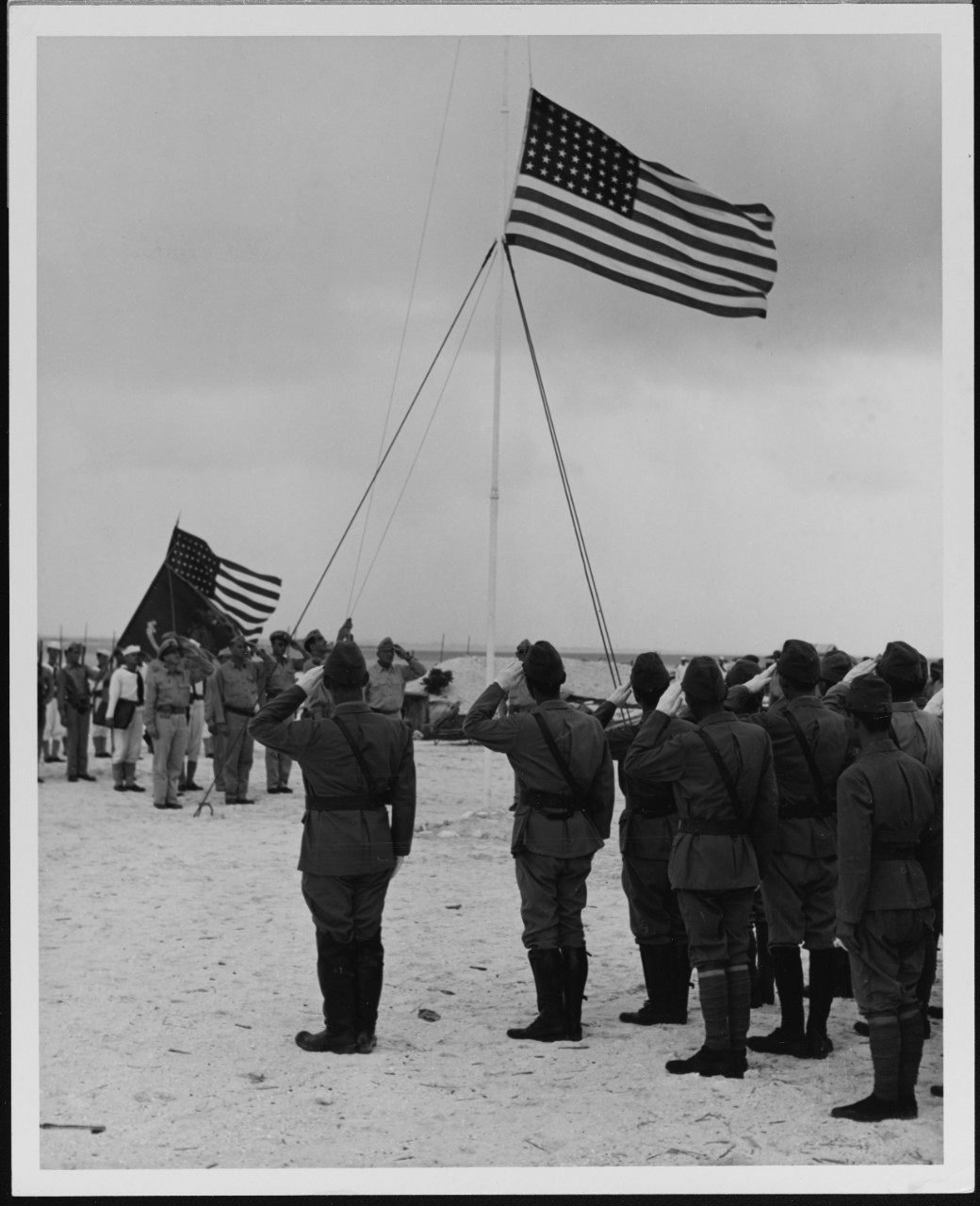 Photo #: NH 96813  Surrender of Wake Atoll, 4 September 1945