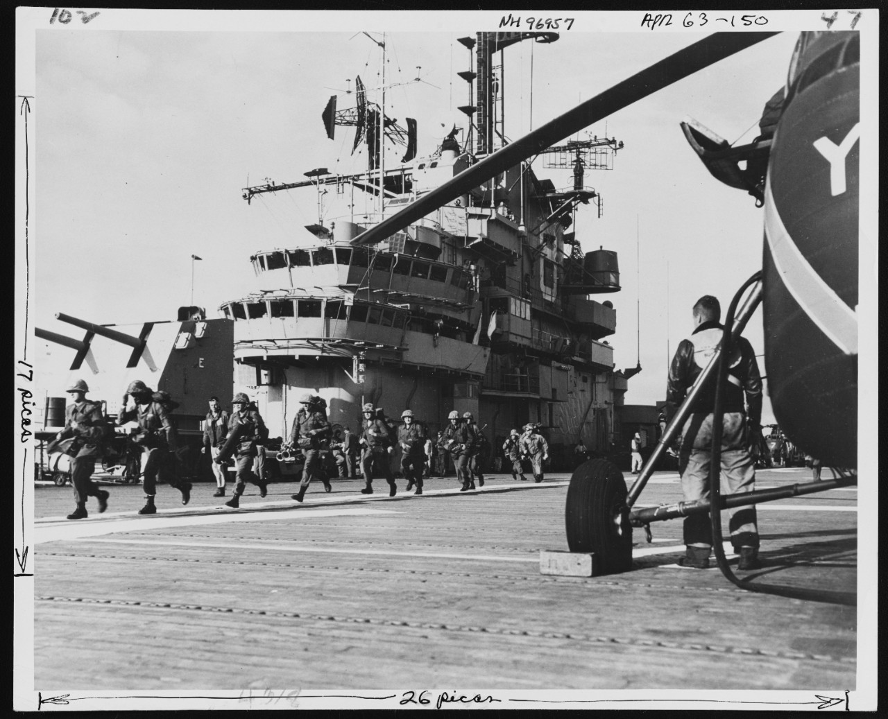 Photo #: NH 96957  USS Valley Forge (LPH-8)