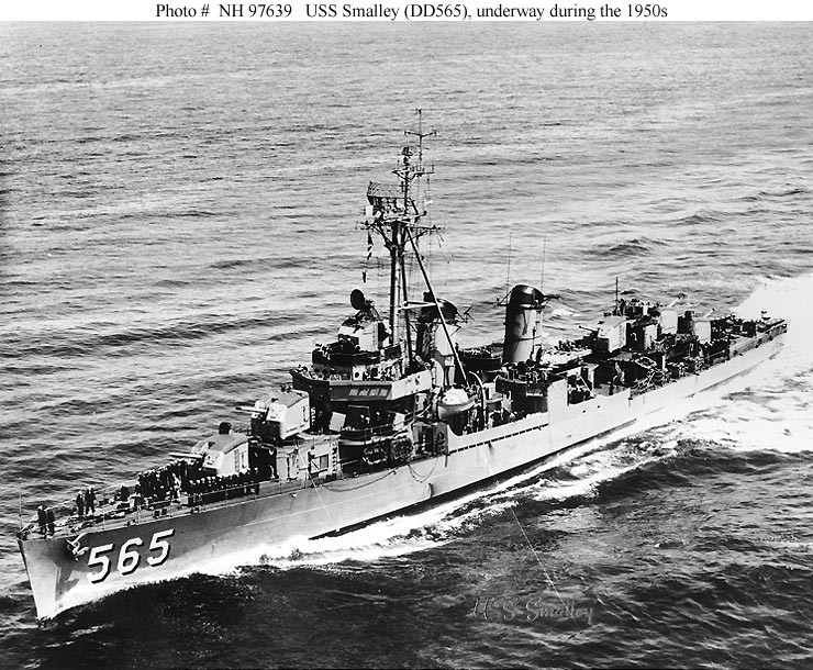 Photo #: NH 97639  USS Smalley (DD-565)