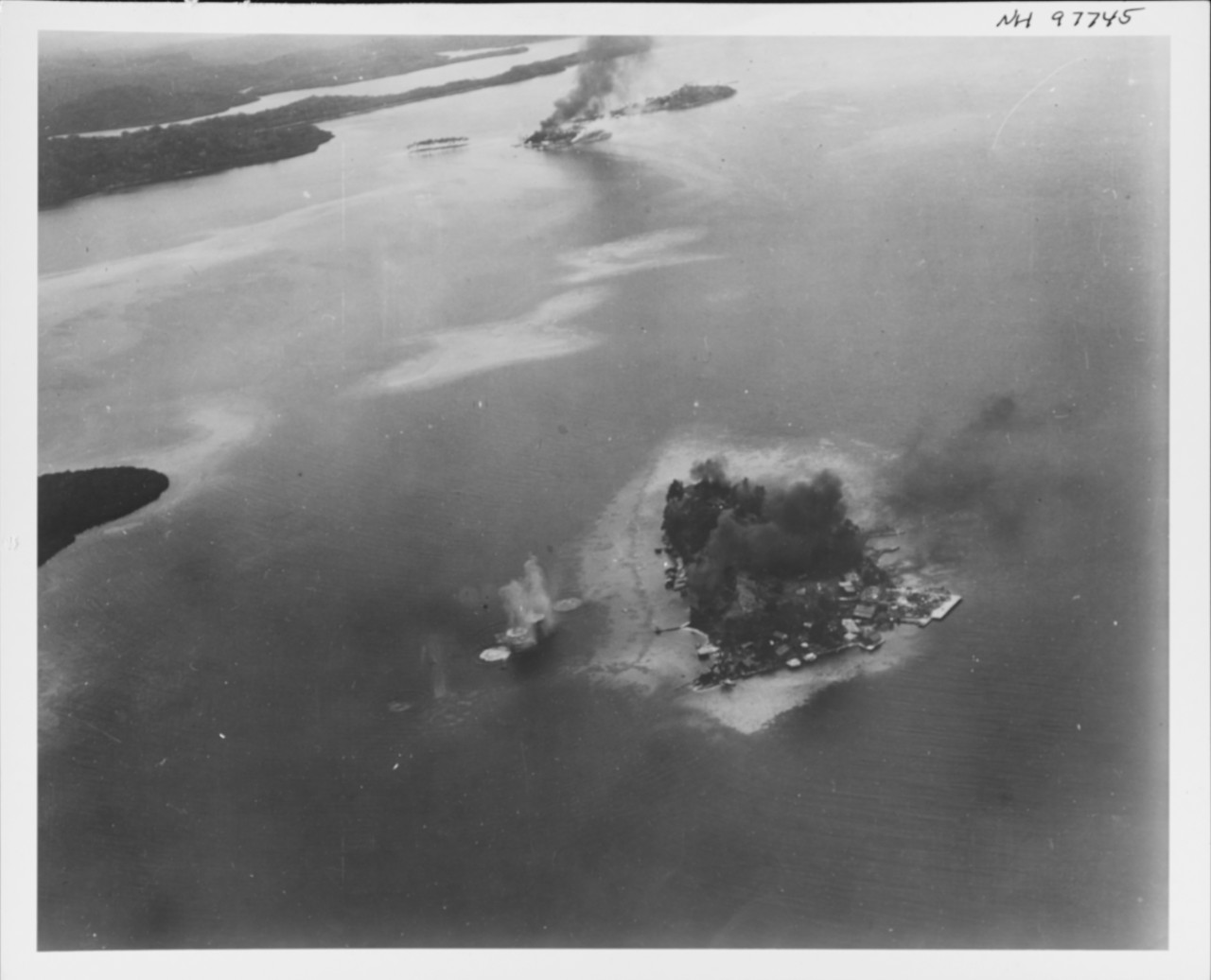 Photo #: NH 97745  Guadalcanal-Tulagi Operation, August 1942