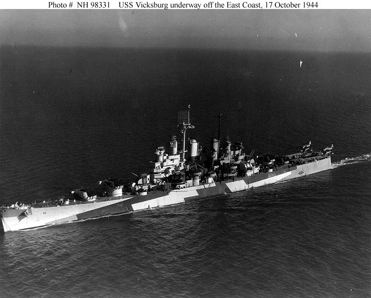 Photo #: NH 98331  USS Vicksburg (CL-86)