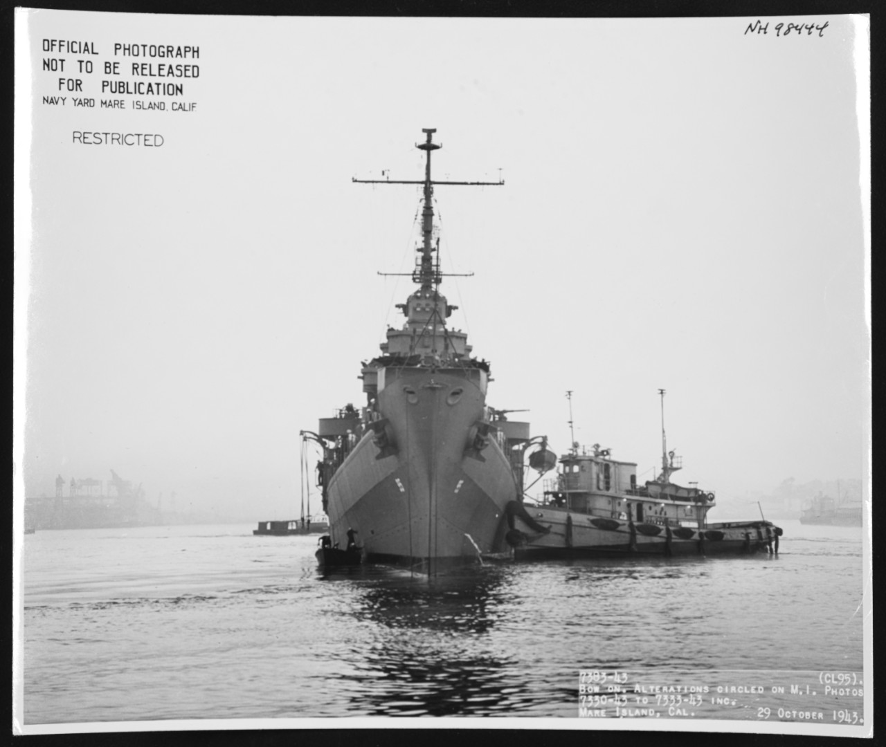 Photo #: NH 98444  USS Oakland (CL-95)