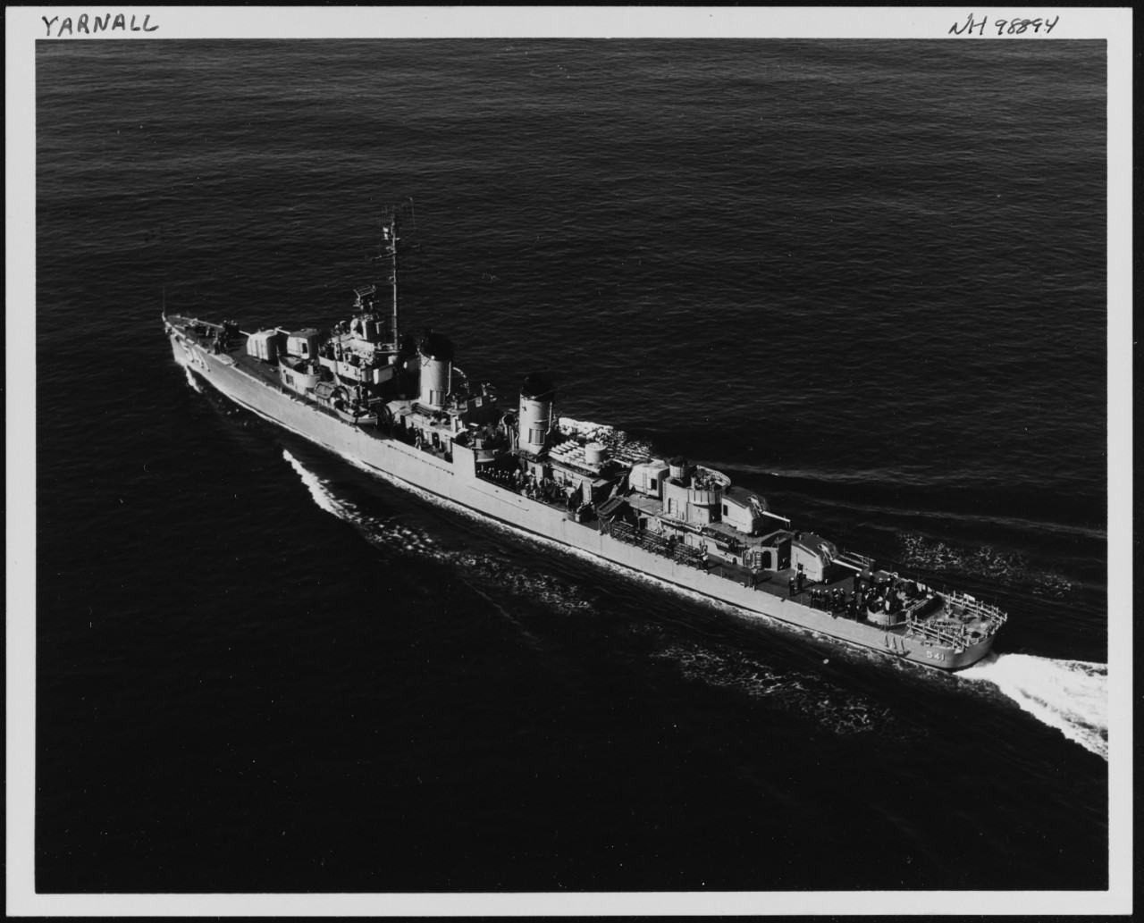 Photo #: NH 98894  USS Yarnall (DD-541)