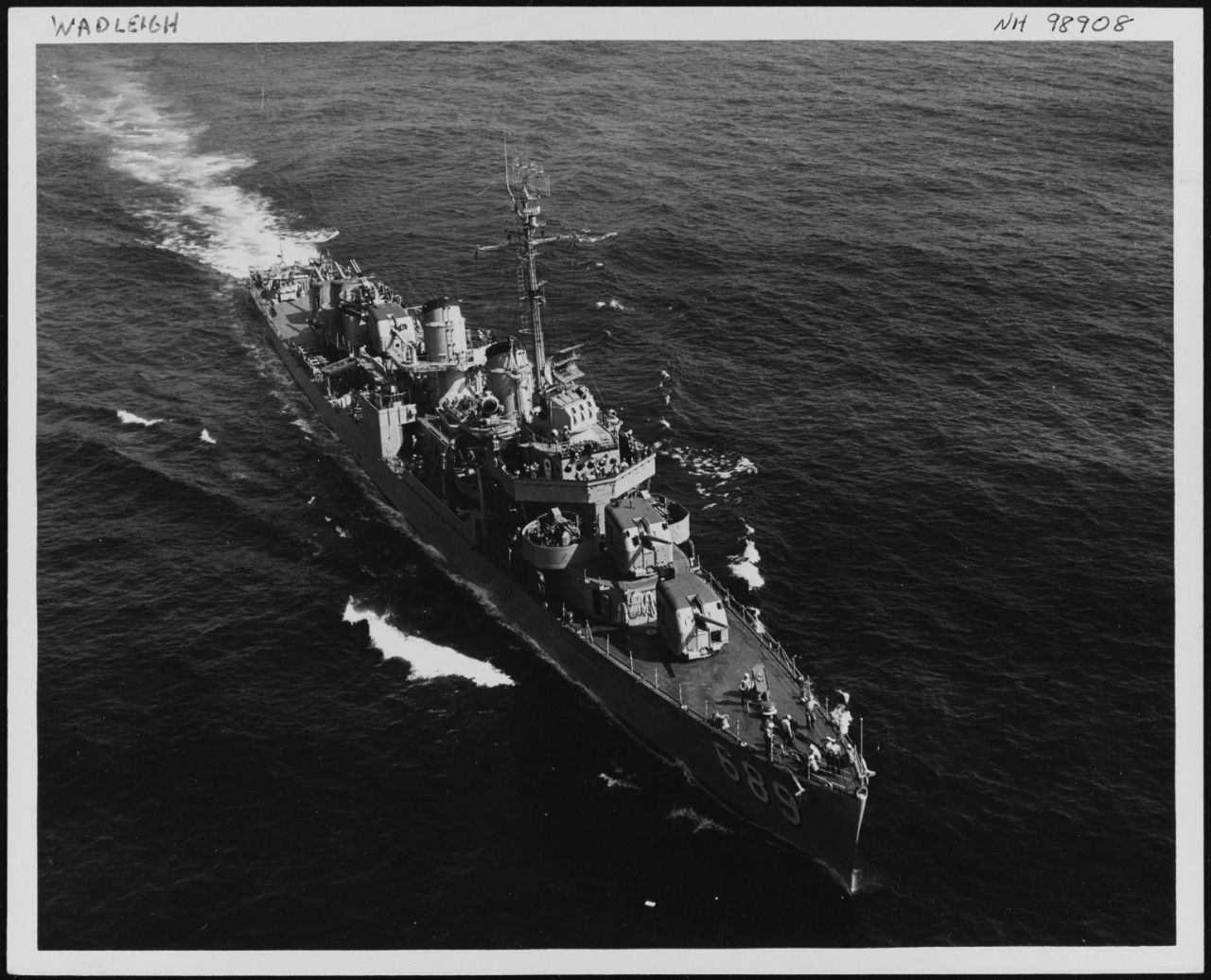 Photo #: NH 98908  USS Wadleigh (DD-689)