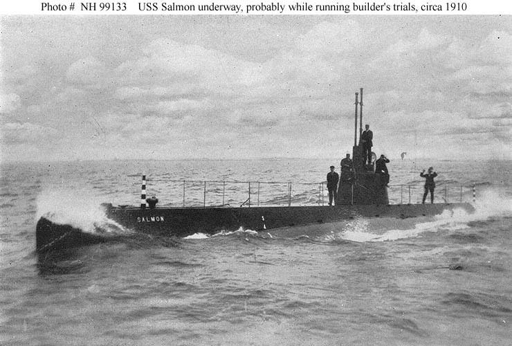 Photo #: NH 99133  USS Salmon