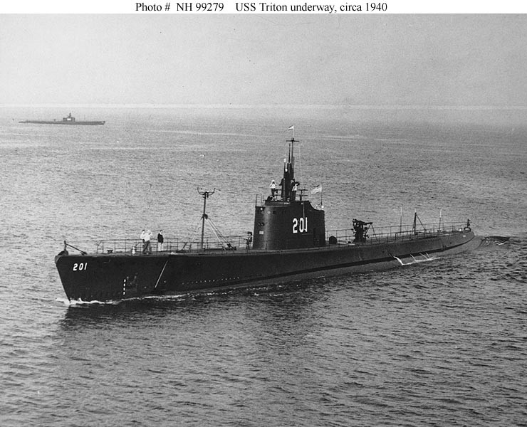 Photo #: NH 99279  USS Triton