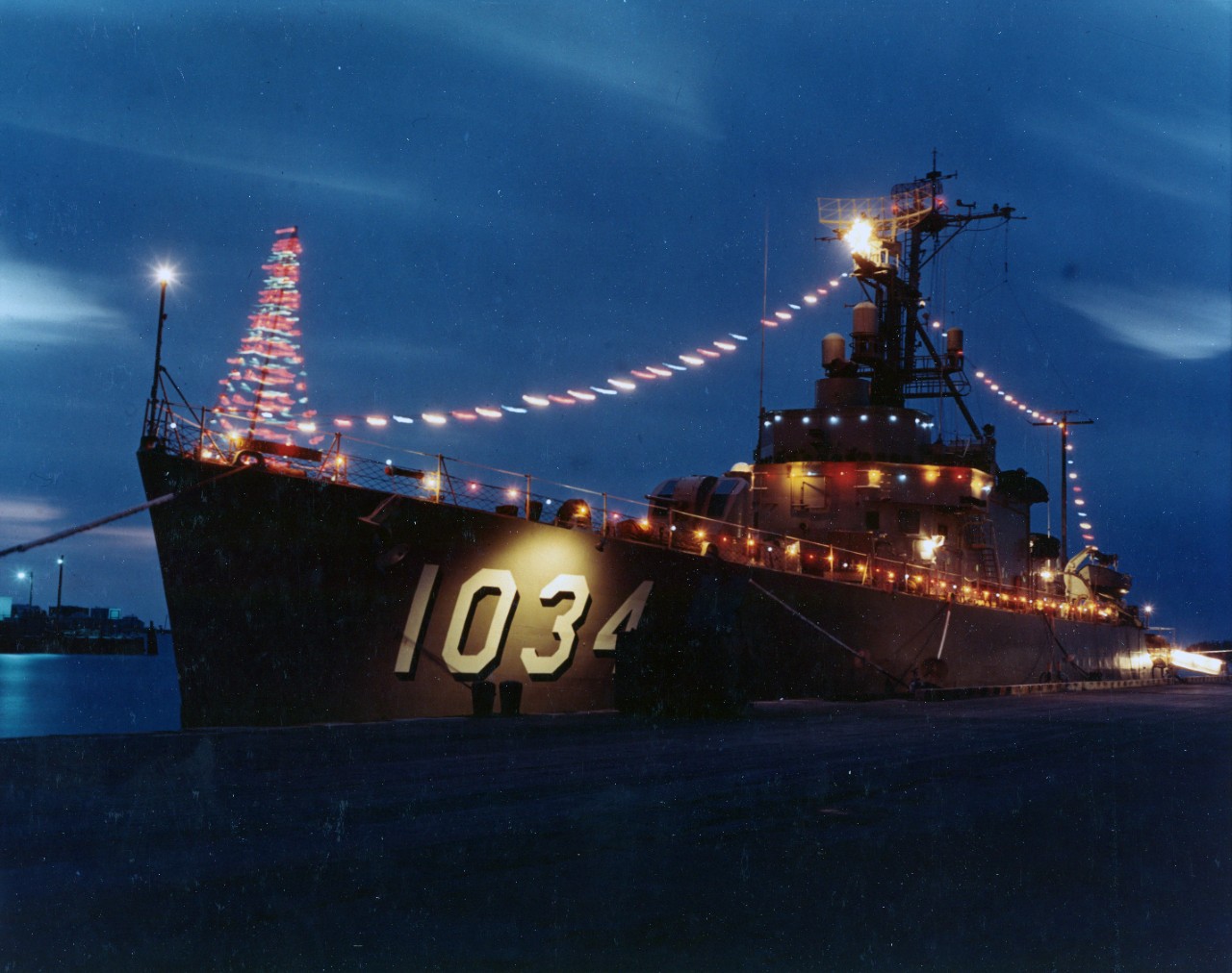 USS Perry (DE-1034)