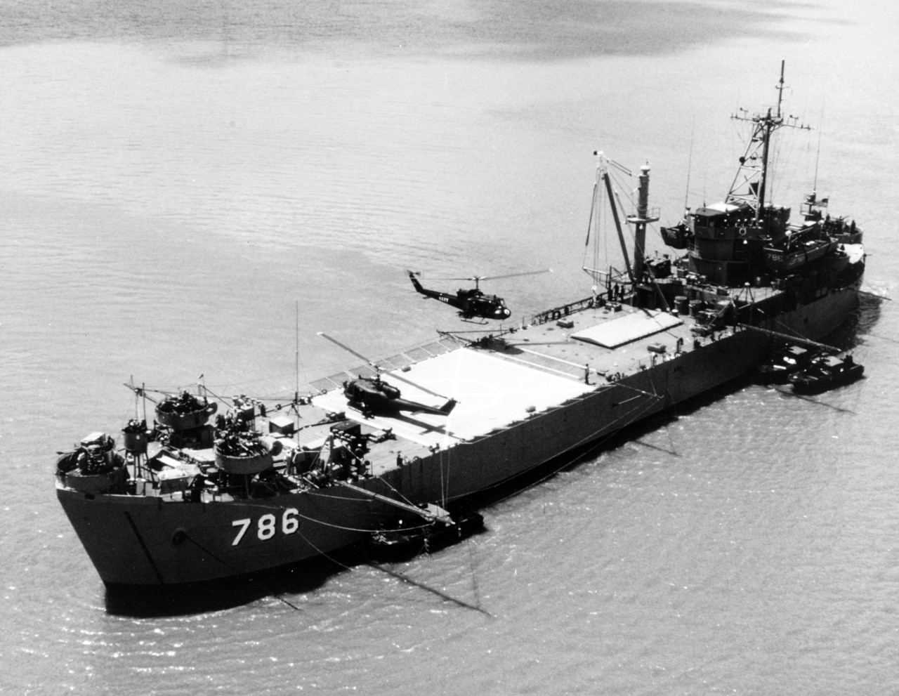 USS GARRETT COUNTY (LST-786)