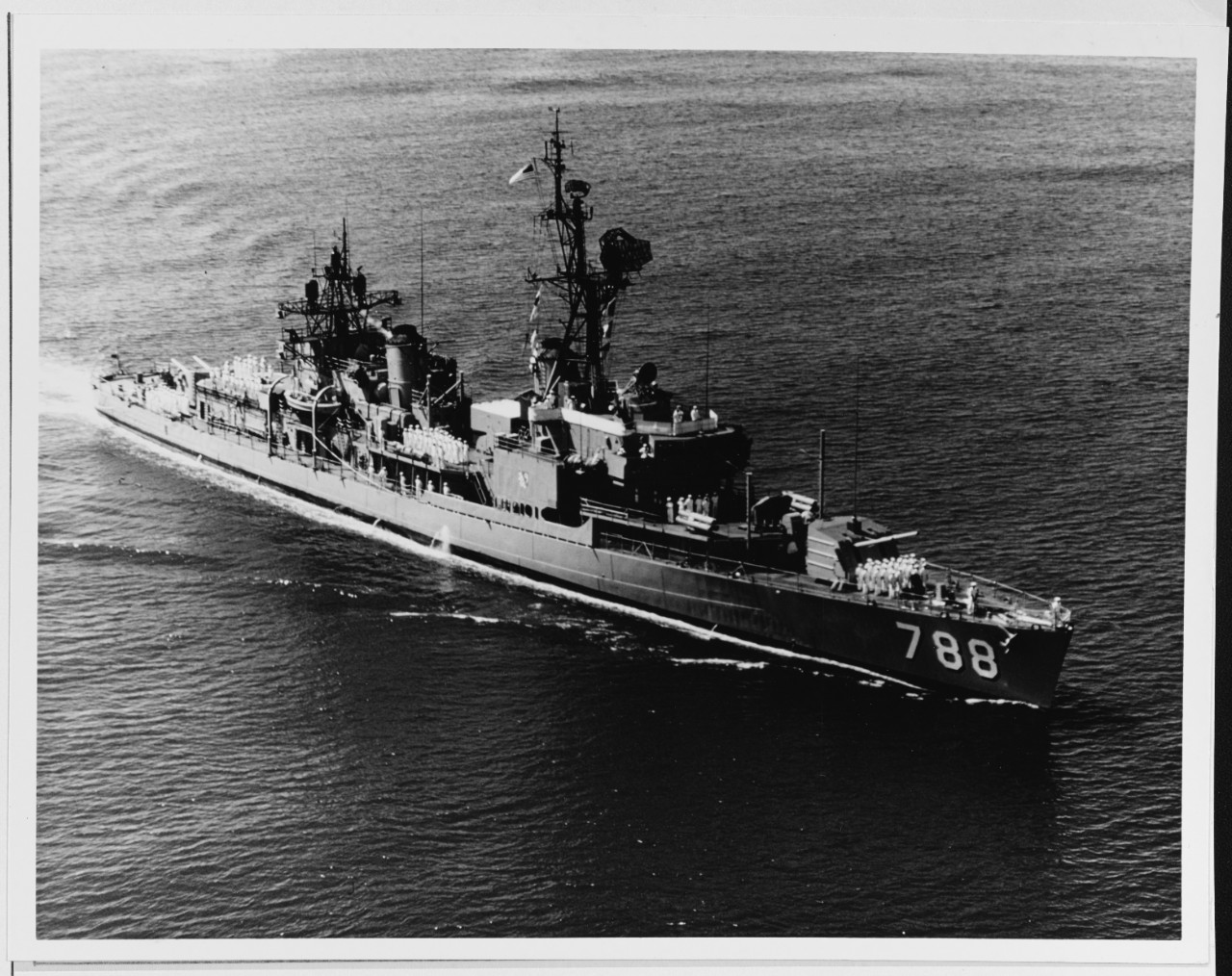 USS HOLLISTER (DD-788)