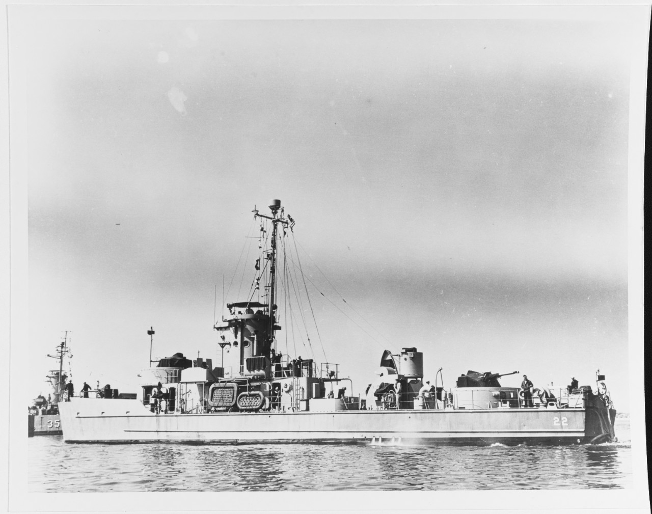 USS LSS(L)-22