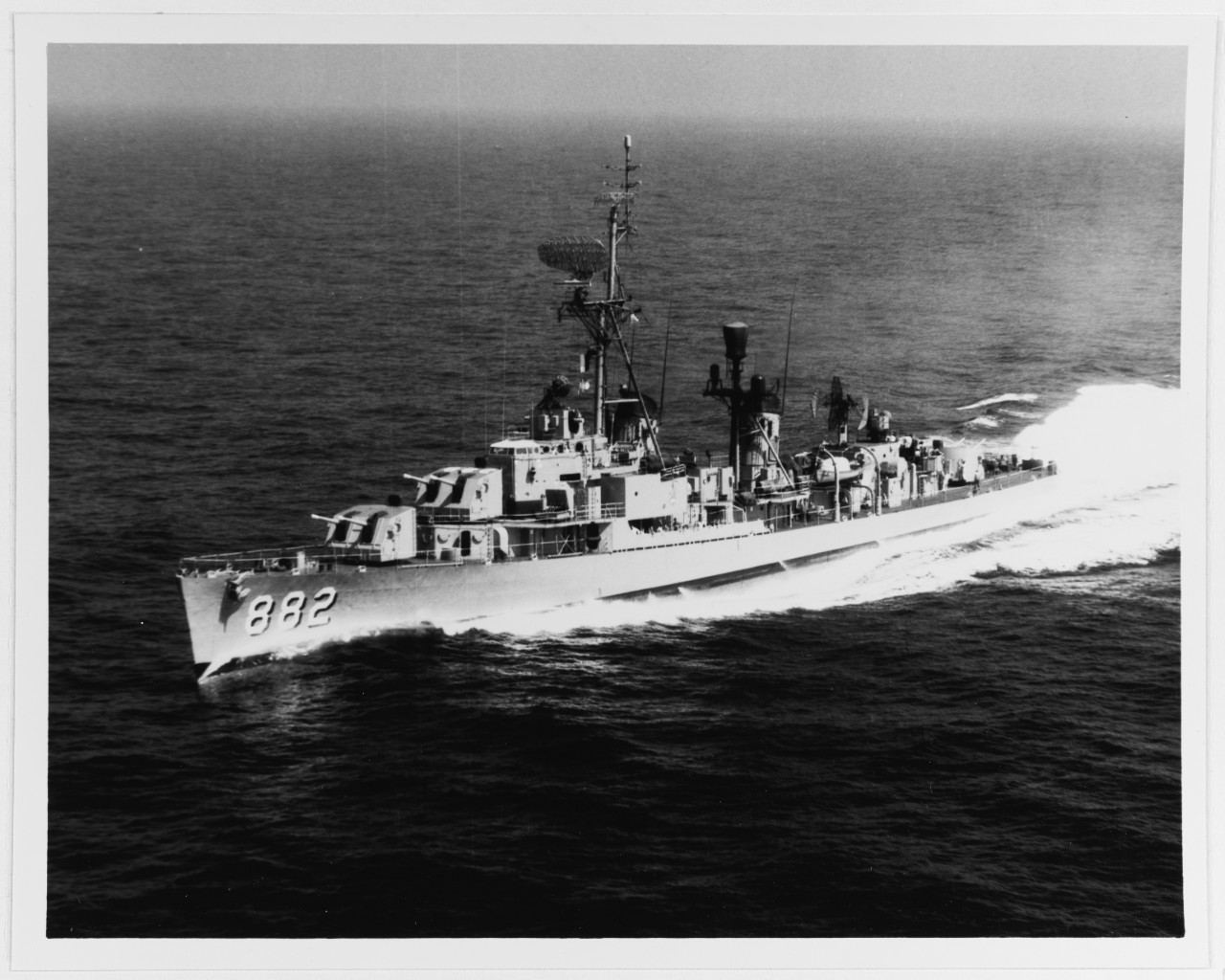 USS FURSE (DDR-882)