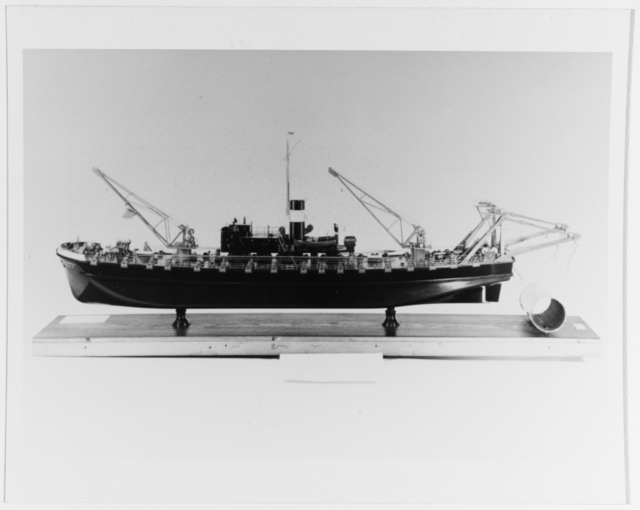 USS CRANDALL (YHLC-2)