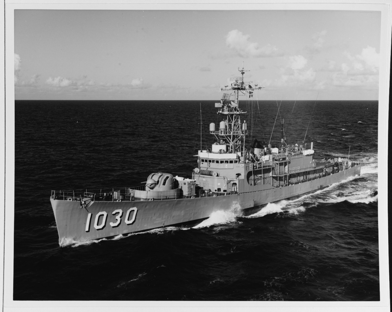 USS JOSEPH K. TAUSSIG (DE-1030)