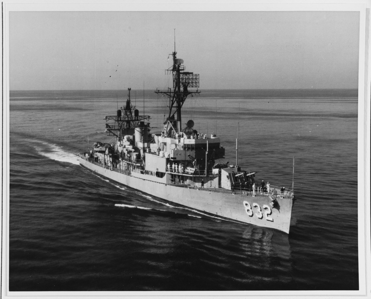 USS HANSOM (DD-832)