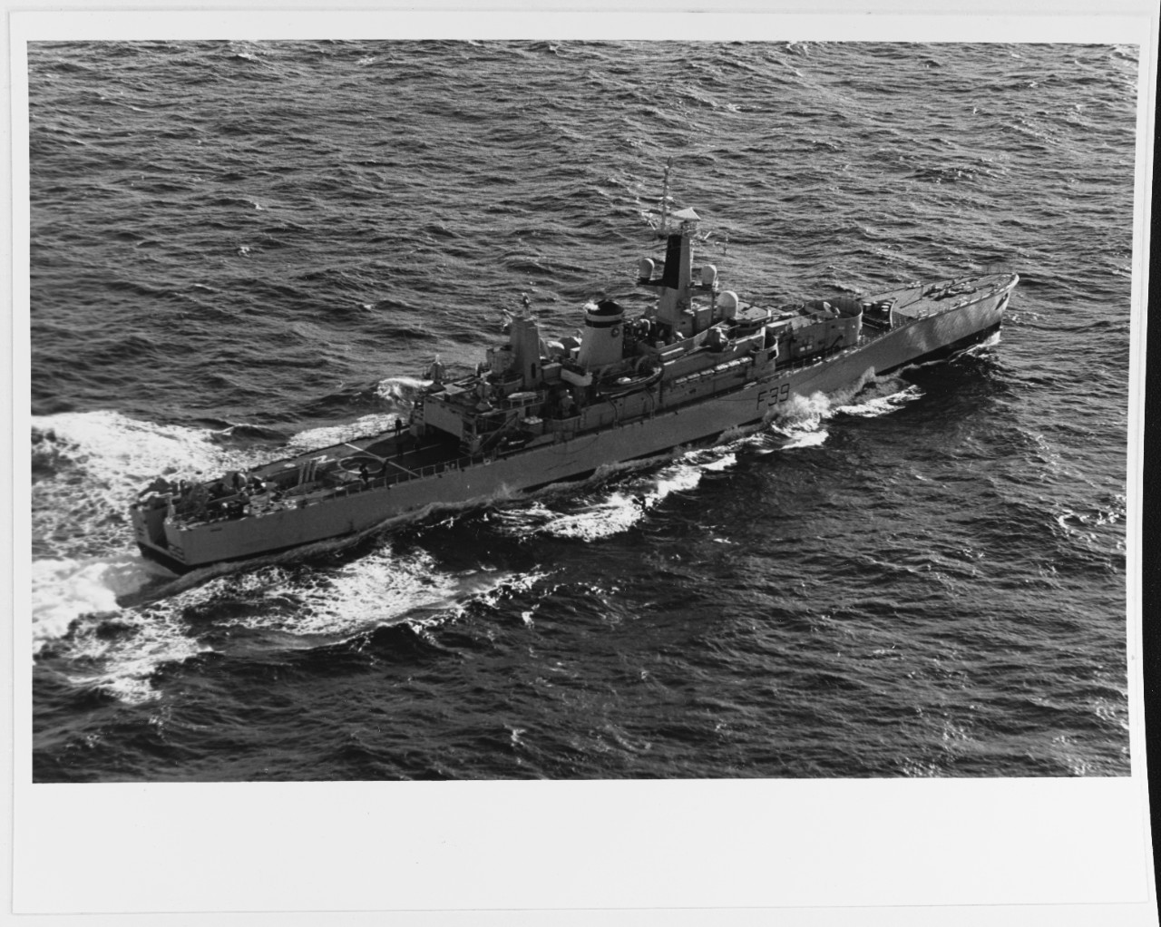 HMS NAIAD (F-39) (British Frigate, 1963)