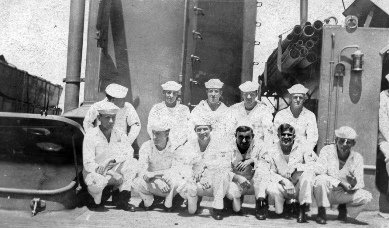 USS Tennessee (ACR-10) Crew