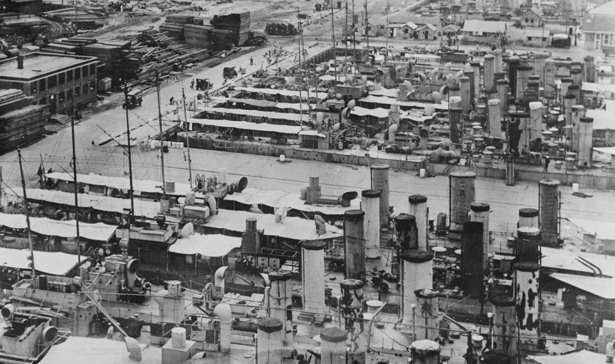 Destroyers in reserve basin, Philadelphia Navy Yard.