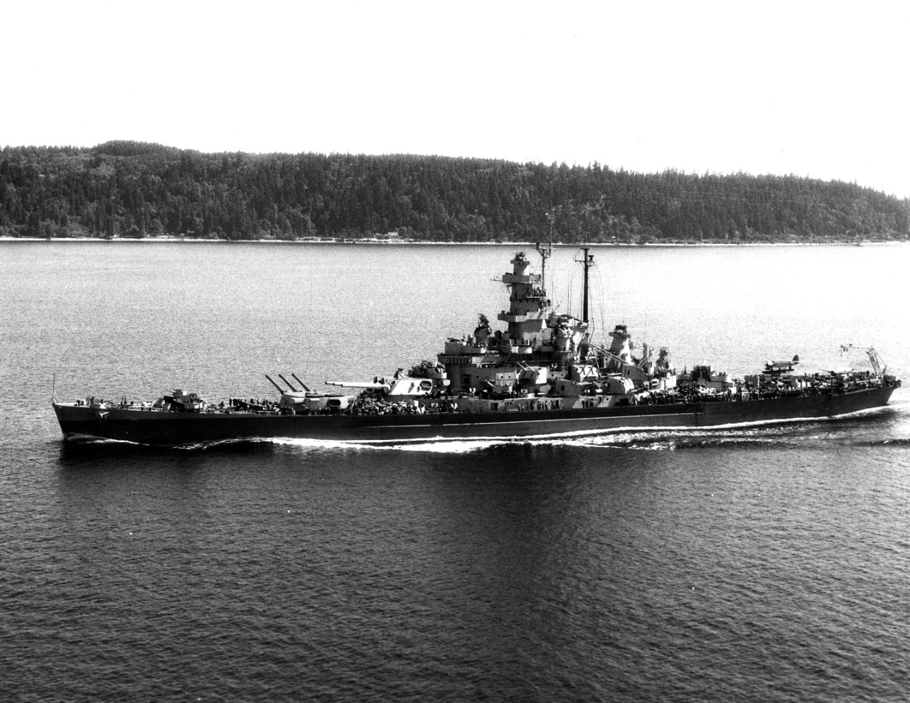 Photo #: NH 97255  USS Massachusetts (BB-59)
