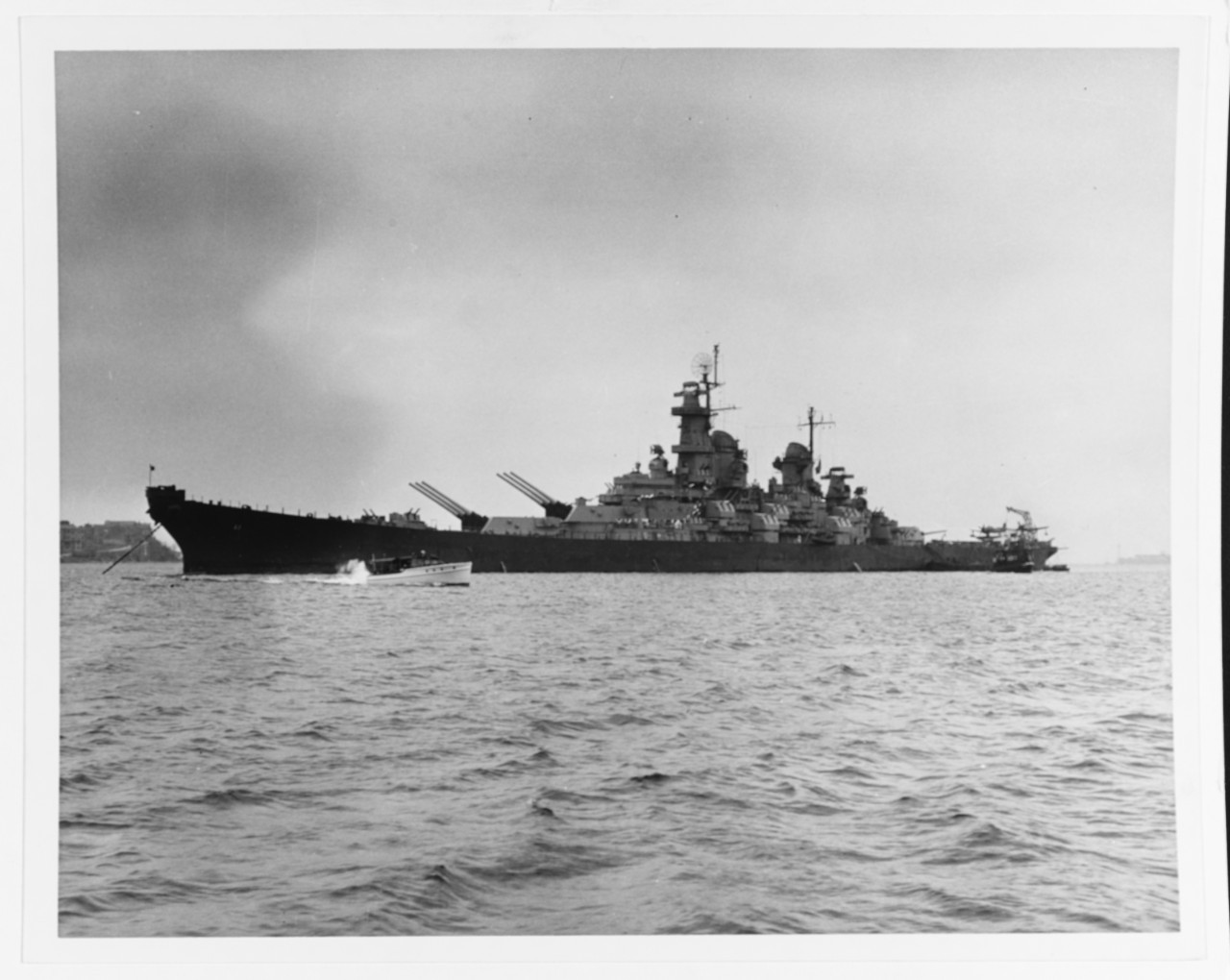 Photo #: 80-G-366527  USS Missouri (BB-63)
