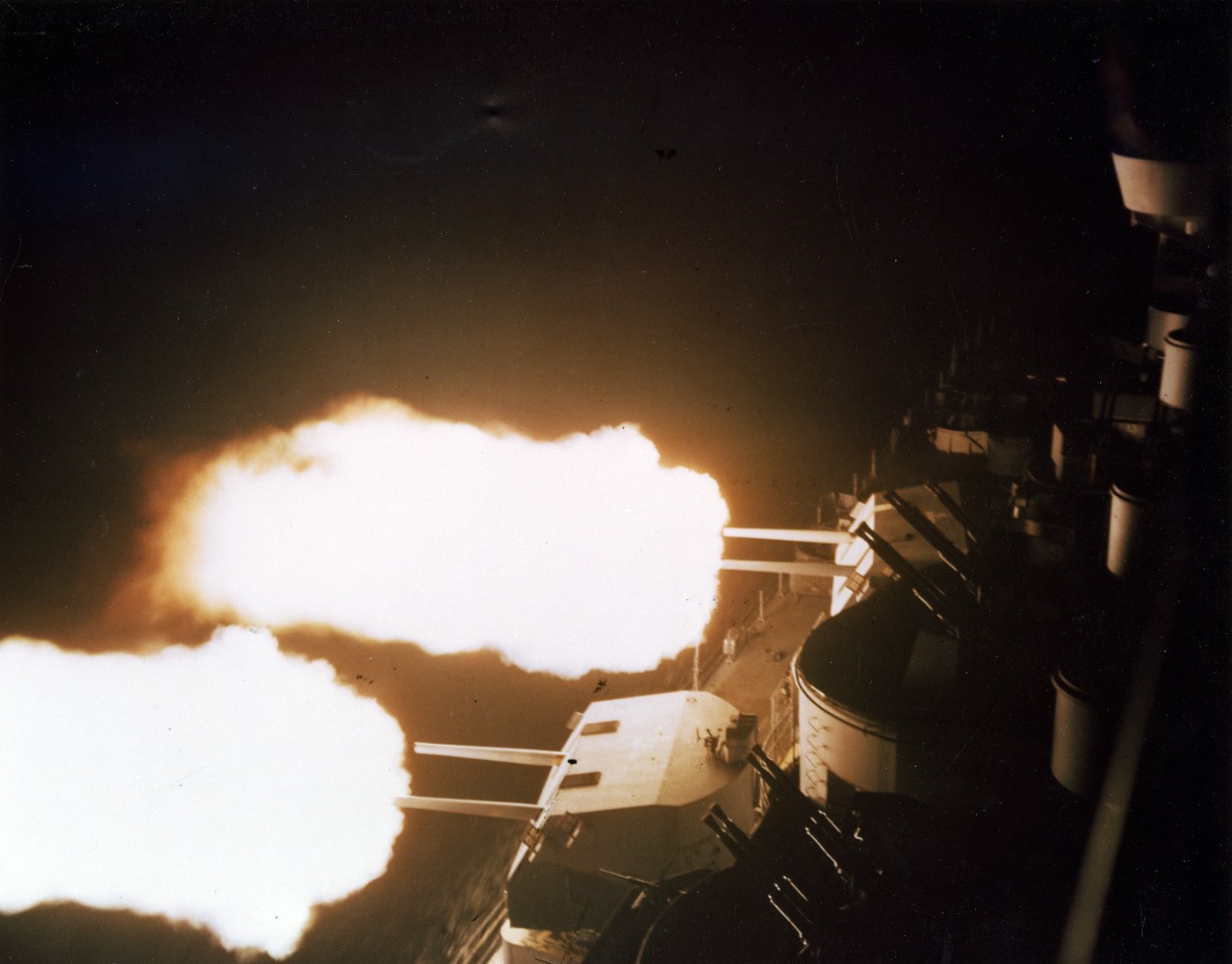 Photo #: 80-G-K-4550 (Color)  USS Missouri (BB-63)