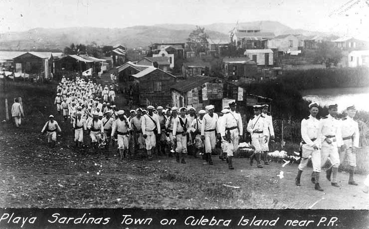 Photo #: NH 318  Landing Party on Culebra Island near Puerto Rico, 1914