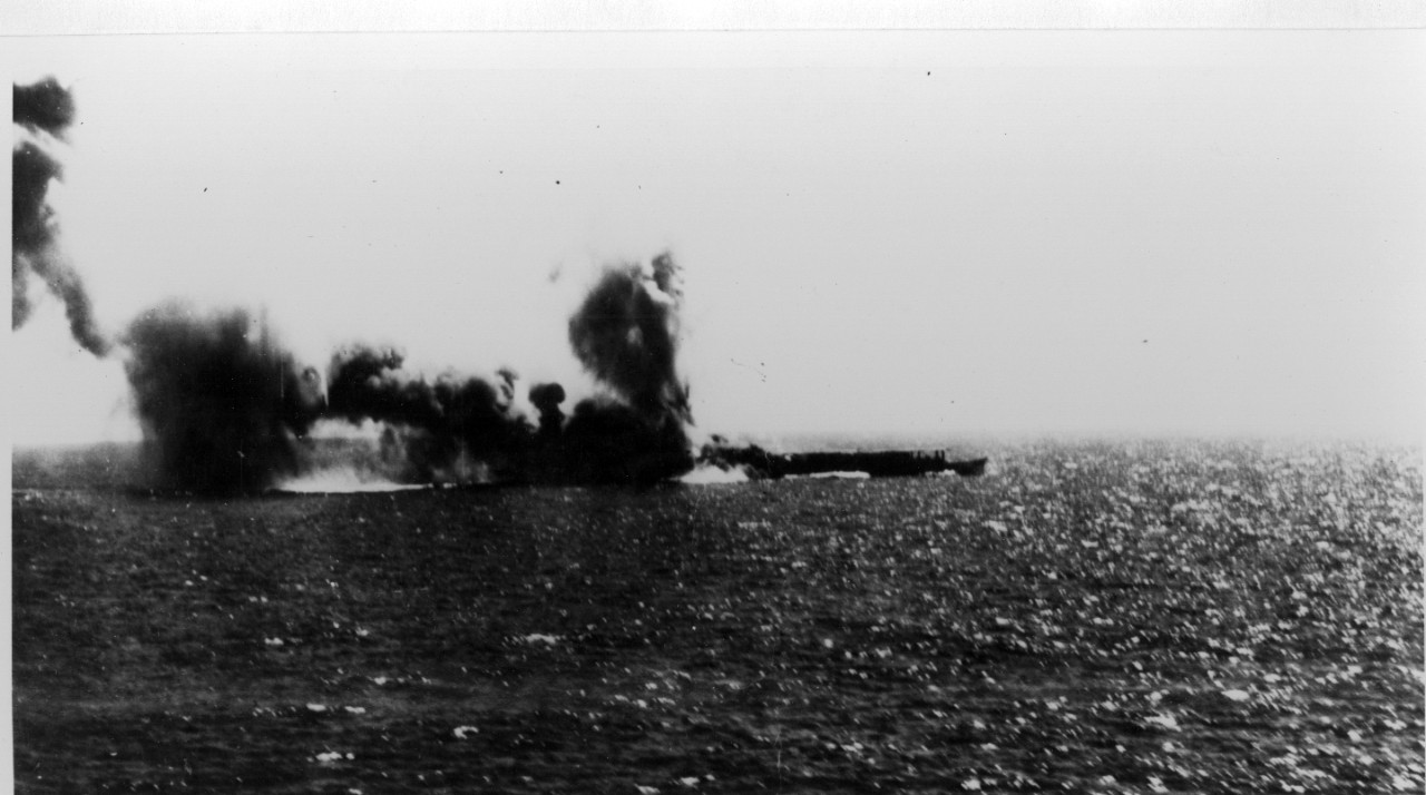 Photo #: 80-G-17025  Battle of Coral Sea, May 1942