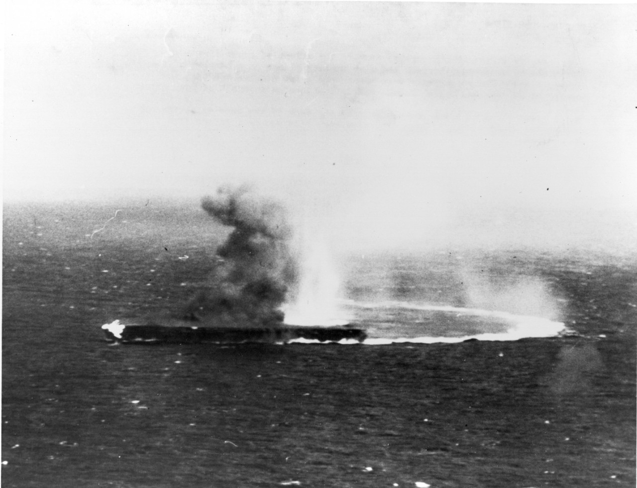 Photo #: 80-G-17031  Battle of Coral Sea, May 1942
