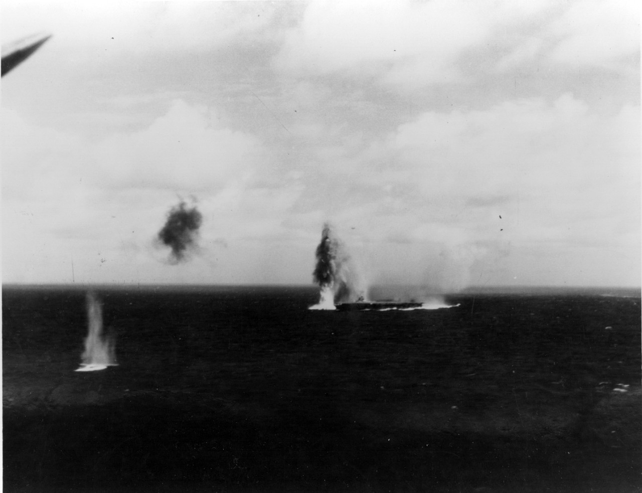 Photo #: 80-G-17422  Battle of Coral Sea, May 1942